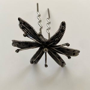 SOHO | Crystal Flower Hair Pin